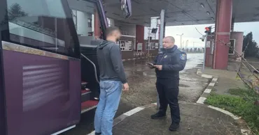 Un moldovean, prins la vamă cu un permis fals: Nu știa că nu e adevărat