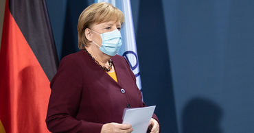 Меркель: Мутации коронавируса могут потребовать вакцинации на протяжении многих лет