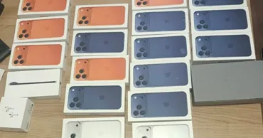 O femeie din Ucraina a încercat să scoată ilegal din R. Moldova 22 de iPhone-uri noi