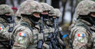 Бухарест опроверг слухи о якобы планах участия румынских военных в войне в Украине