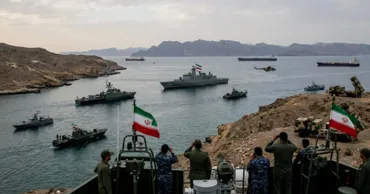 Iranul a lovit pentru prima dată o navă în Strâmtoarea Ormuz, după intrarea în vigoare a acordului de pace