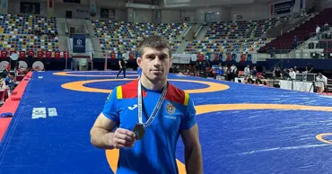Vasile Diacon a devenit campion la Turneul Internațional de Lupte din Turcia