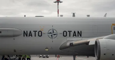 СМИ: НАТО планирует отказаться от использования самолетов США для разведки