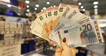 Греция запретит наличные платежи свыше 500 евро
