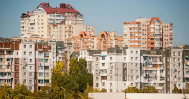 Vânzările de apartamente s-au prăbușit, dar prețurile mari se mențin