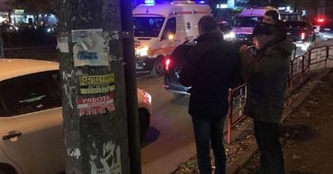 На Ботанике сбили двух девушек.