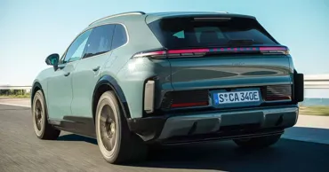 Самый мощный Porsche в истории: представлен электрический Cayenne