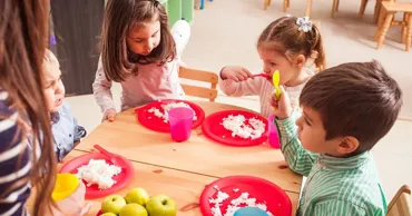 Исследование: Стресс родителей может играть ключевую роль в ожирении детей