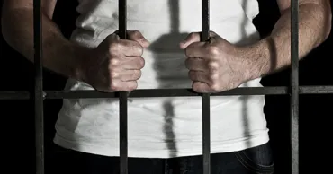 Bărbat răpit și bătut într-o pădure la Talmaza: Unul dintre participanți, condamnat