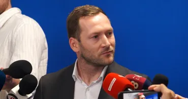 Хаждер: Если хотите, чтобы я взял ответственность за каждую свалку, я это сделаю