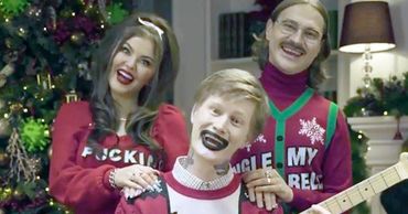 Группа Little Big анонсировала новогодний хит про 2020 год.