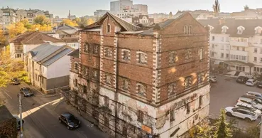 Clădirea Morii Roșii ar putea fi transformată într-un centru multifuncțional