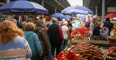 Жители Молдовы жалуются на повышение цен на продукты.