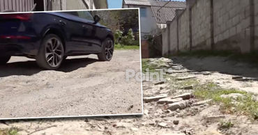 Жители Кишинева жалуются на разрушенные дороги и глубокие ямы в асфальтовом покрытии