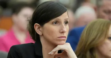 Автора книги о горе после смерти мужа признали виновной в его убийстве