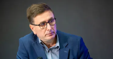 Ионицэ: Мы убиваем людей дешевыми сигаретами и облагаем налогом лекарства