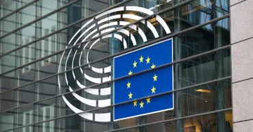 Percheziții la Parlamentul European într-un dosar privind fondurile UE