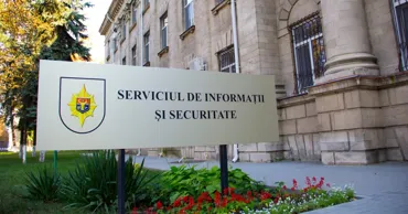 Sandu le-a oferit unor ofițeri SIS medalii pentru contribuția la securitatea țării