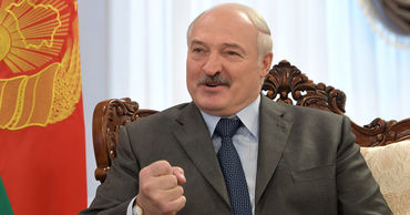 Лукашенко заявил, что не допустит погружения страны в "пучину" коррупции.