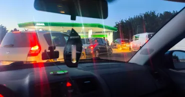 Unele stații PECO, fără motorină? Ministerul Energiei: Situațiile sunt temporare