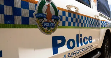O fată de 13 ani din Australia, învinuită de 109 capete de acuzare