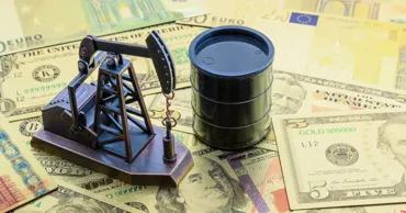 Sancțiunile SUA împotriva companiilor Lukoil și Rosneft duc prețurile petrolului la un record
