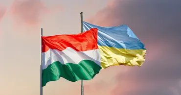 Украина высылает двух венгерских дипломатов