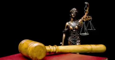 Suspecții și avocații lor amână cazurile de abuz sexual asupra copiilor