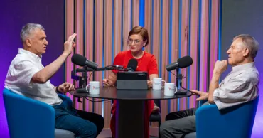 Bugetarii, între majorări amânate și plăți unice. Experți: E un eșec răsunător