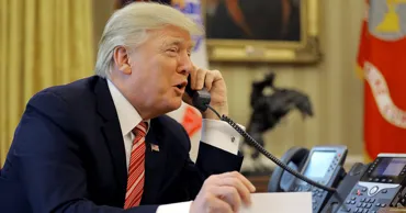 CNN: Трамп анонсировал звонок Путину