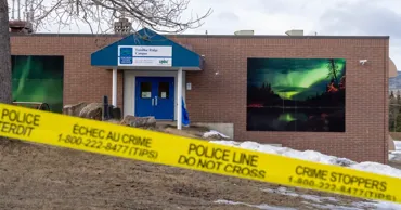 Семья пострадавшей от стрельбы в канадской школе девочки подала в суд на OpenAI