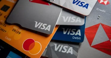 Visa уволит около 2600 сотрудников в том числе по причине внедрения ИИ