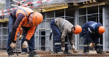 În Moldova se pregătește un plan de combatere a salariilor „la negru” în construcții