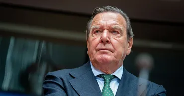 Шредер выдвинул условия для дачи показаний по "Северному потоку - 2"