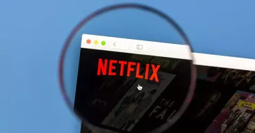 Concedieri la vârful Netflix: Doi directori importanți au fost dați afară