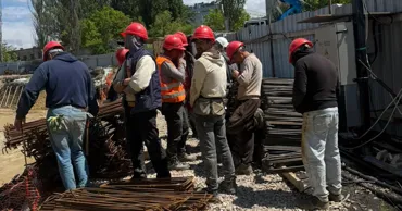 На стройках Кишинёва выявили десятки работников без трудовых договоров