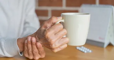 Впервые в мире одобрена терапия болезни Паркинсона с помощью стволовых клеток