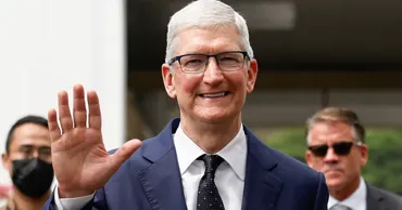 Тим Кук покинул пост главы Apple после 15 лет руководства компанией