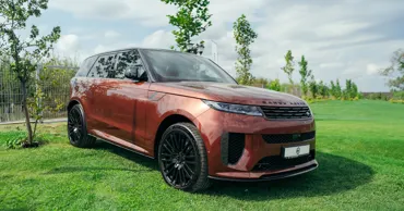 Range Rover — o viziune nouă asupra odihnei în extravilan Ⓟ