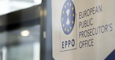 Percheziții în 19 țări europene într-o fraudă cu telefoane folosite vândute ca noi