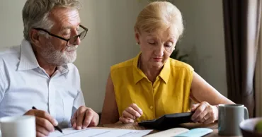 Situație critică în Moldova: Un pensionar revine la doar 1,2 contribuabili