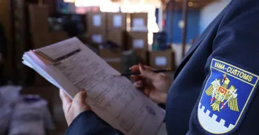 НОН проверит имущество таможенника, получившего пожертвования на десятки тысяч евро