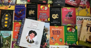 Trei din zece copii au acasă mai puțin de trei cărți: O campanie de donații, lansată