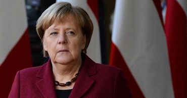 Меркель рассказала о "глубоком стыде" за преступления нацизма.