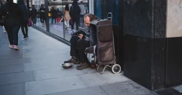 Nivelul sărăciei extrem de profunde în Marea Britanie a atins cel mai înalt prag din ultimii 30 de ani