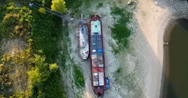 Nivelul apelor scade dramatic. Expert: Un fluviu riscă să fie rupt în două