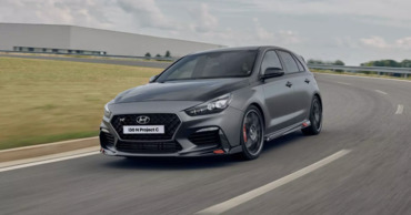 Hyundai обещает не отказываться от механической коробки.