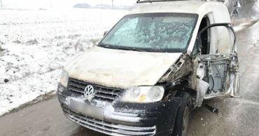 В Кантемирском районе произошло ДТП: автомобиль столкнулся с трактором.
