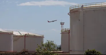 Запасов авиатоплива в Европе осталось всего на шесть недель