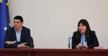 Мэры Кагульского района спросили главу Минфина о доходах после объединения сел
